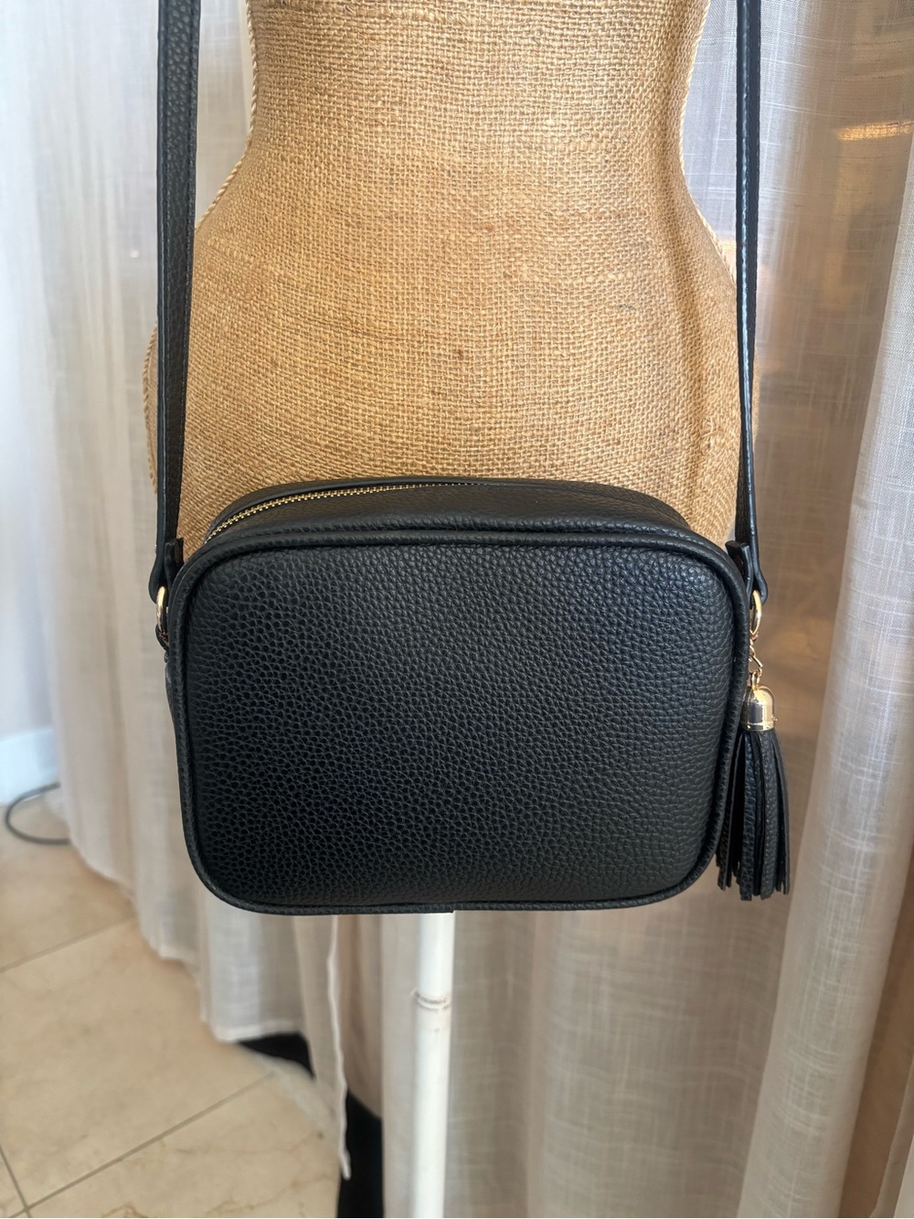 Pebbled Black Tassel Crossbody Camera Bag - Unbranded